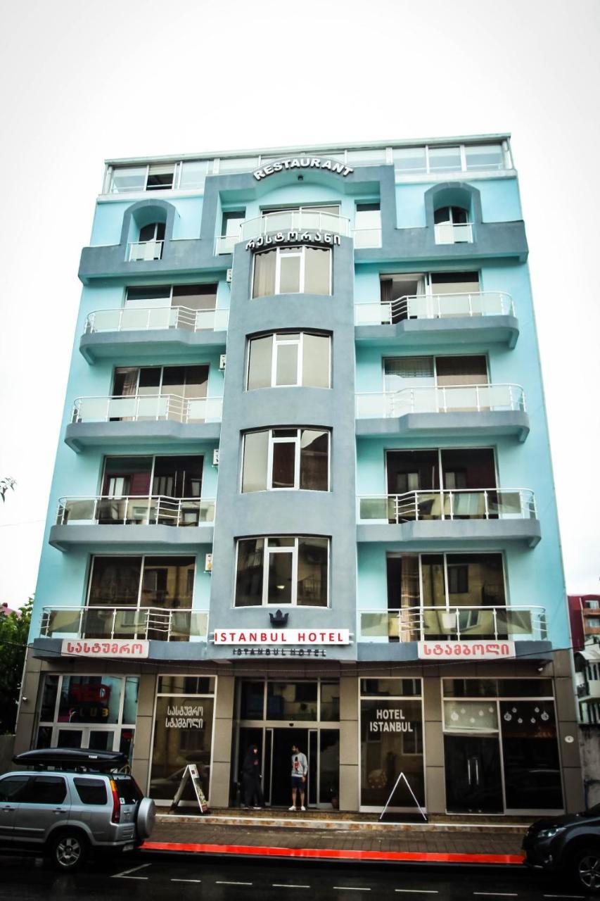 באטומי Hotel Istanbul מראה חיצוני תמונה